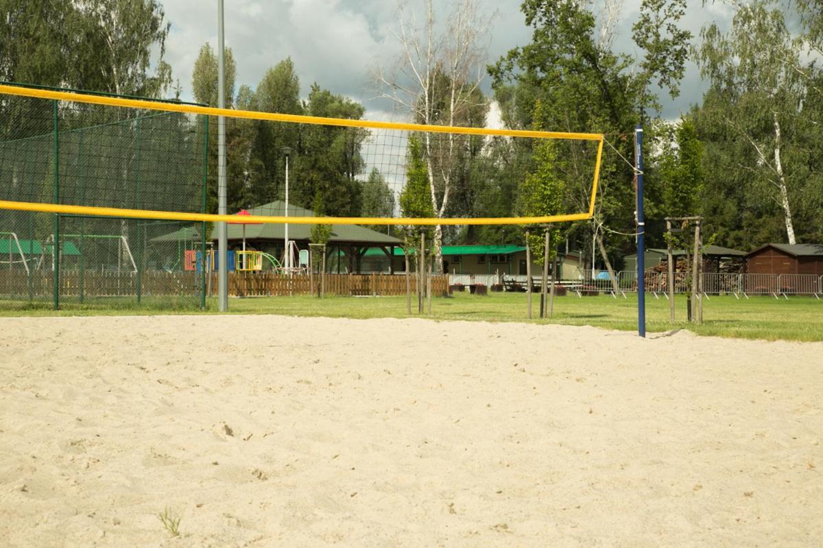 Camping Oaza Blonie Kornik Domki Standard - 3 Pokoje מראה חיצוני תמונה