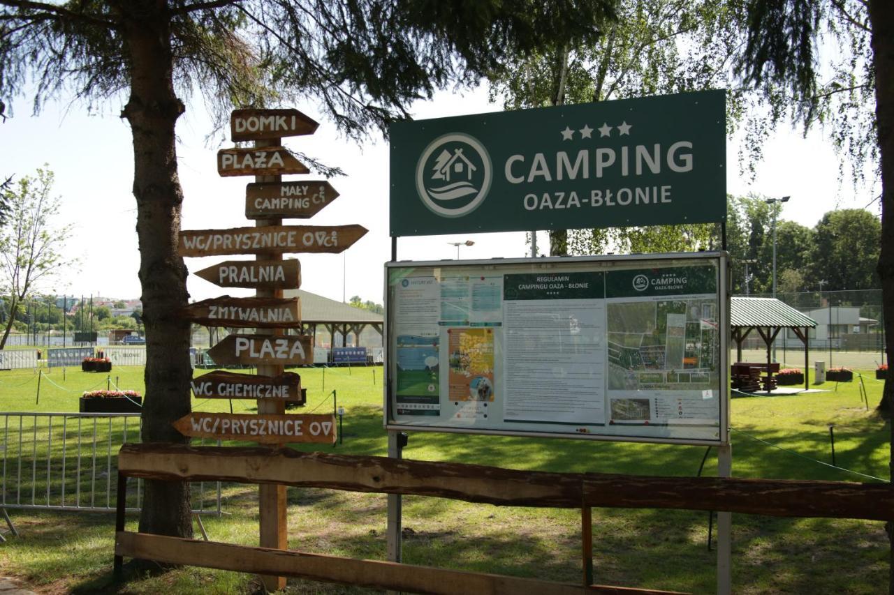 Camping Oaza Blonie Kornik Domki Standard - 3 Pokoje מראה חיצוני תמונה
