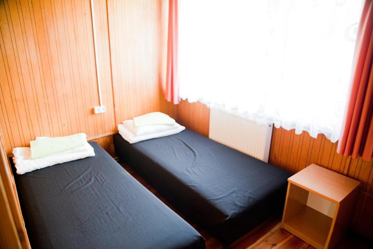 Camping Oaza Blonie Kornik Domki Standard - 3 Pokoje מראה חיצוני תמונה